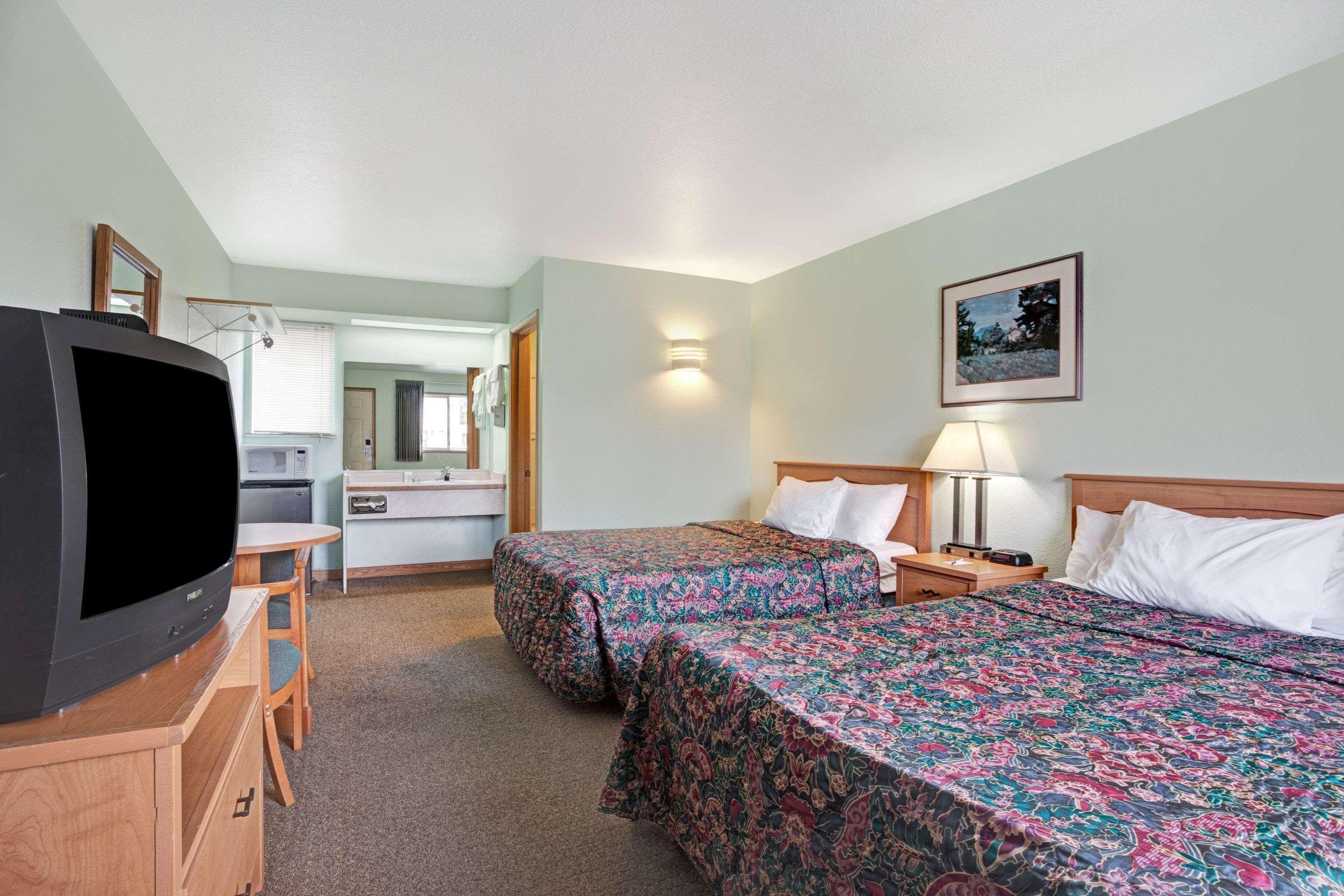 Travelodge By Wyndham Seattle North Of Downtown Dış mekan fotoğraf